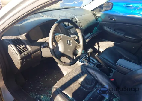 2003 Honda Accord 2.4 Ex из США, поврежденный, VIN 1HGCM56663A112750